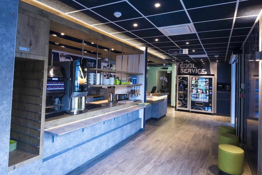 Ibis Budget 살랑쉬 외부 사진